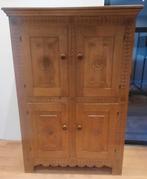 Massief eikenhouten kast met handgesneden details, Ophalen
