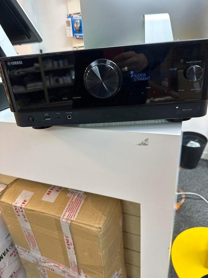 Yamaha RX-V4A Versterker - Zo goed als nieuw, Audio, Tv en Foto, Versterkers en Receivers, Zo goed als nieuw, 5.1, 60 tot 120 watt