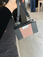Karl Lagerfeld Crossbody Tas - Zeer Goede Staat, Ophalen of Verzenden, Zo goed als nieuw, Grijs, Schoudertasje