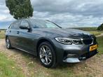 BMW 3-Serie 330e 292pk Aut 2022 Grijs met weinig km’s, Automaat, 1998 cc, Achterwielaandrijving, Zwart