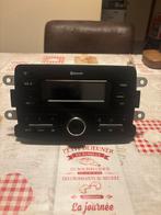 Auto Radio Dacia Sandero (Stepway) 2019, Ophalen of Verzenden, Zo goed als nieuw