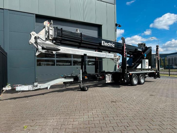 Böcker AHK 36e Electric Crane 230V, 09-2023, 309 hours!, Zakelijke goederen, Machines en Bouw | Kranen en Graafmachines, Kraan