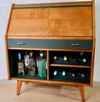 Mid-century teak secretaire omgebouwd tot drankkast, Ophalen of Verzenden, Zo goed als nieuw, Mid century modern