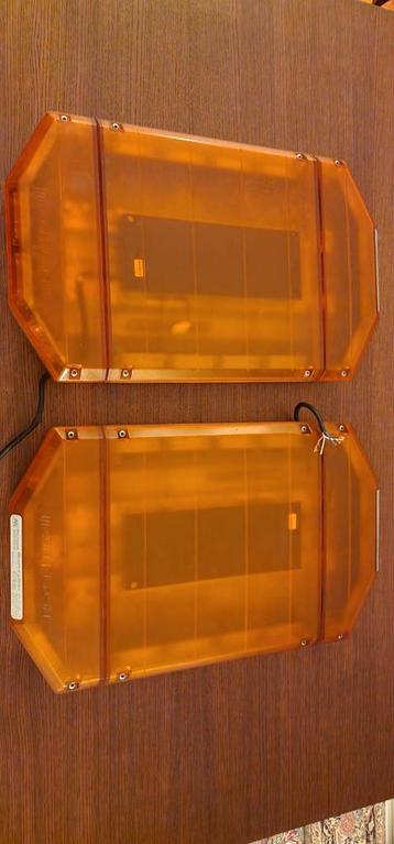 2 Megaflash Zwaaibalken - Oranje beschikbaar voor biedingen