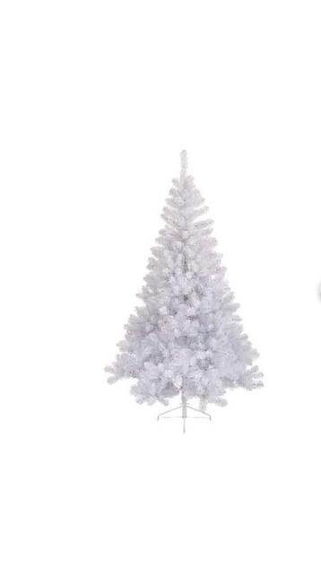 witte kerstboom met alles er bij beschikbaar voor biedingen