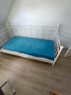 1 persoonsbed te koop wit metaal 90x200 cm., Ophalen, Gebruikt, 90 cm, Eenpersoons