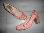 Ruby Shoo; Opvallend leuke pumps; maat 38, Kleding | Dames, Schoenen, Pumps, Ruby Shoo, Ophalen of Verzenden, Zo goed als nieuw