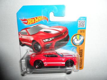 Hot Wheels - '16 Camaro SS (rood) 1:64 beschikbaar voor biedingen