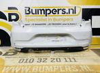 Bumper Renault Clio 5 4xpdc 2019-2024 850B20466R 1-F7-118601, Gebruikt, Ophalen of Verzenden, Bumper, Achter