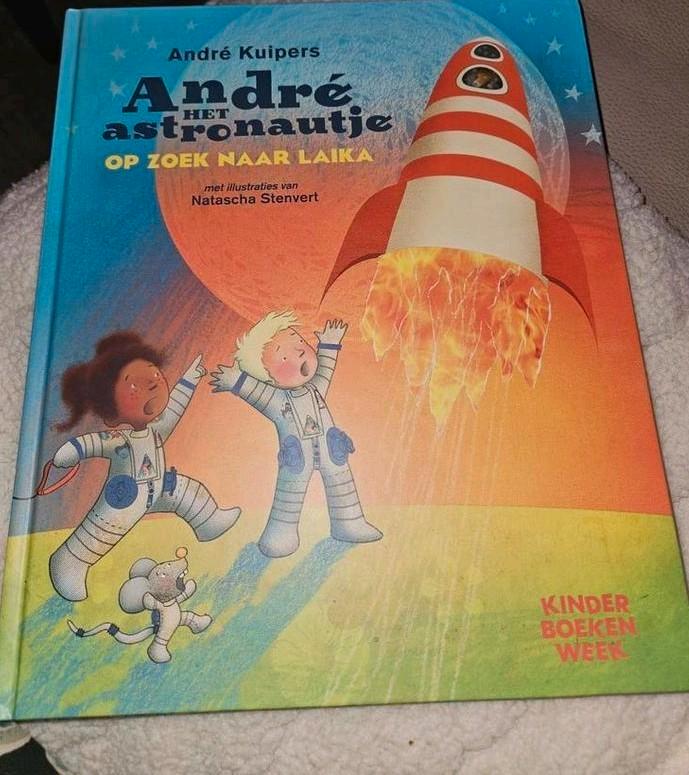 André het astronautje - Kinderboek, Boeken, Kinderboeken | Jeugd | onder 10 jaar, Zo goed als nieuw, Fictie algemeen, Ophalen of Verzenden