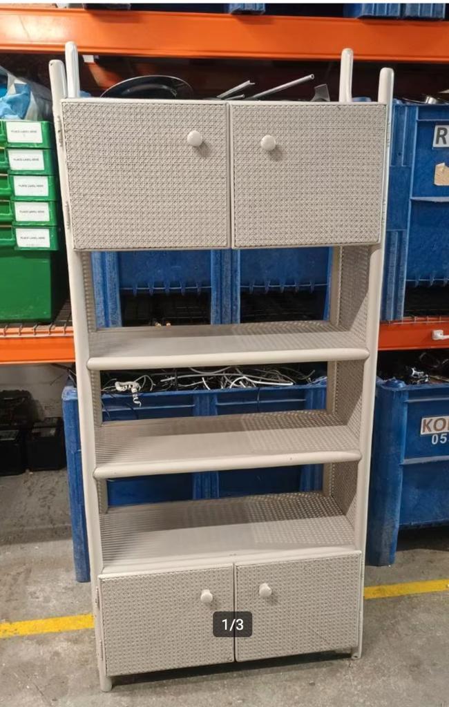 Rotan webbing kast - boekenkast - stellingkast, Huis en Inrichting, Kasten | Boekenkasten, Gebruikt, 50 tot 100 cm, 150 tot 200 cm