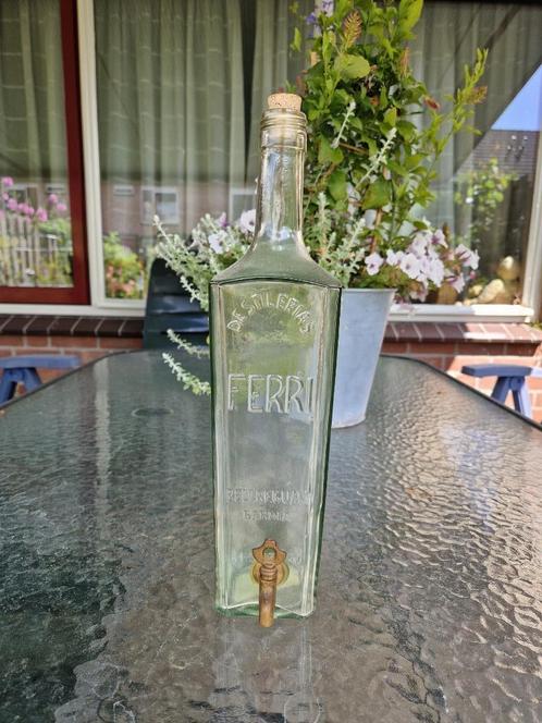Vintage tapfles Ferri – Spaanse likeurfles met kraantje, Antiek en Kunst, Antiek | Glas en Kristal, Ophalen