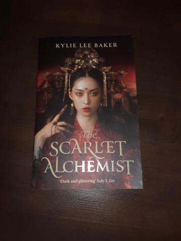 The Scarlett Alchemist beschikbaar voor biedingen