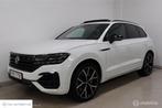 Volkswagen Touareg 3.0 TSi eHybrid 4MOTION R, pano, dynaudio, Automaat, Gebruikt, 2995 cc, 2381 kg