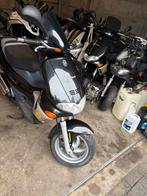 Gezocht  gilera runner fxr stuurkap, Fietsen en Brommers, Scooters | Piaggio, Ophalen of Verzenden, Zo goed als nieuw, Benzine