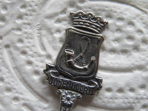 Verzilverd Lepeltje Wapen Oudenhoorn, Verzamelen, Porselein, Kristal en Bestek, Zo goed als nieuw, Verzilverd, Verzenden