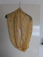 Gele sjaal met bloemenprint, Kleding | Dames, Hoeden en Petten, Geen merk, Ophalen of Verzenden, Gedragen, One size fits all