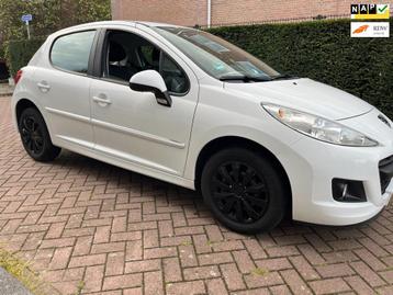 Peugeot 207 1.4 Acces Lite airco cruisecontrole beschikbaar voor biedingen