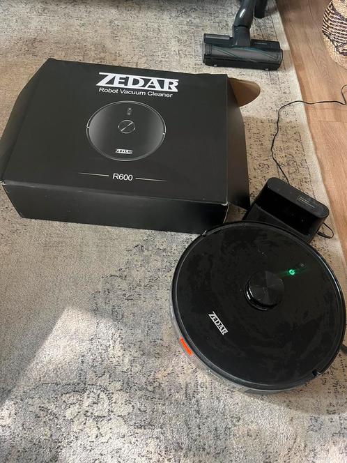 Zedar Robotstofzuiger R600 - niet optimaal werkend, Witgoed en Apparatuur, Stofzuigers, Niet werkend, Robotstofzuiger, Reservoir