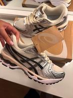 asics gel kayano 14, Wit, Nieuw, Ophalen of Verzenden, Sneakers of Gympen