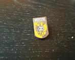 Pin Vitesse Arnhem, Ophalen of Verzenden, Zo goed als nieuw, Sport, Speldje of Pin