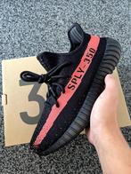 Yeezy Boost 350 V2 'Core Black Red' - Maat 42, Nieuw, Adidas Yeezy, Ophalen of Verzenden, Sneakers of Gympen