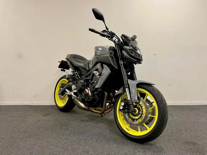 YAMAHA MT-09 ABS | 2017 | 18.530KM | AKRAPOVIC, Motoren, Motoren | Yamaha, Bedrijf, Naked bike, meer dan 35 kW, 3 cilinders, Motorrijbewijs A