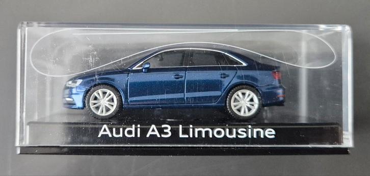 Audi A3 Limousine, 1:87 (Herpa) rechterspiegel eraf, Hobby en Vrije tijd, Modelauto's | 1:87, Zo goed als nieuw, Auto, Herpa, Ophalen of Verzenden