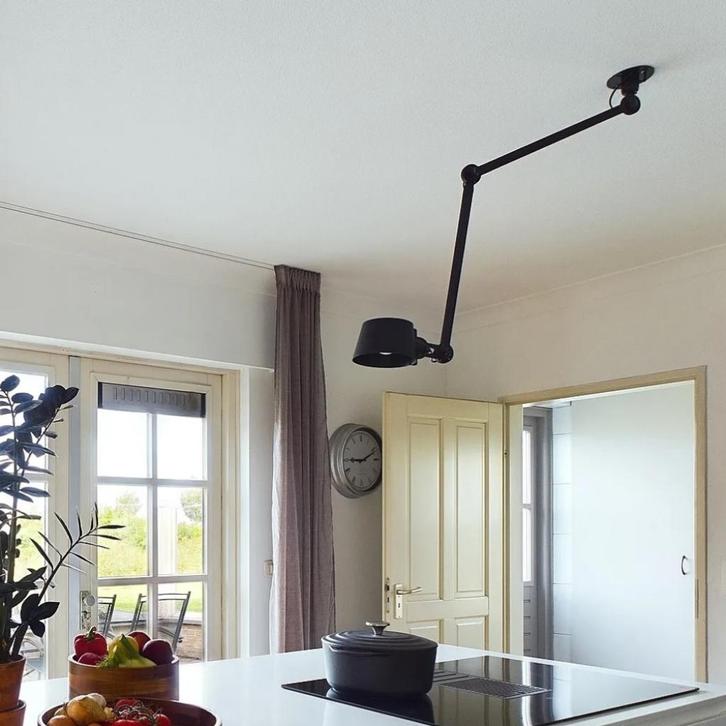 Tonone Bolt Sidefit plafondlamp – Nederlands design, Huis en Inrichting, Lampen | Plafondlampen, Zo goed als nieuw, Metaal, Ophalen of Verzenden