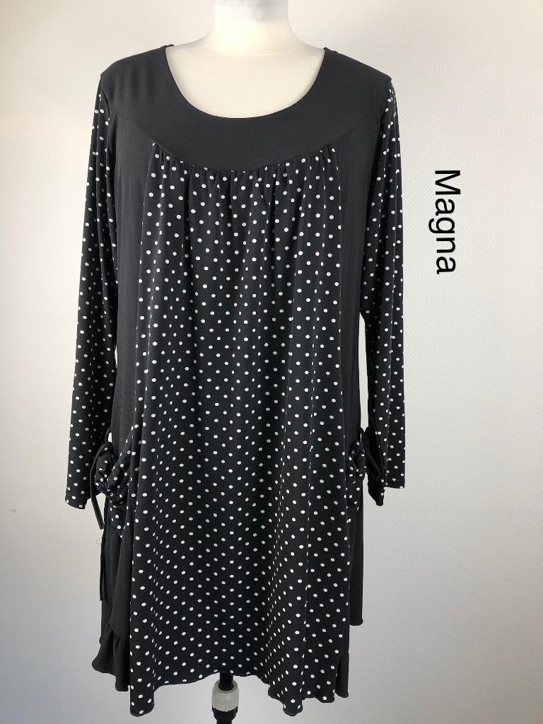 Magna Tuniek  (mt: 44/46) 16,4/7278, Magna, Zwart, Maat 42/44 (L), Ophalen of Verzenden