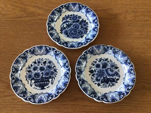 3 Delfs blauwe wand bordjes, Antiek en Kunst, Antiek | Wandborden en Tegels, Ophalen of Verzenden