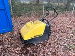 Karcher KSM750 veegmachine, Tuin en Terras, Veegmachines, Ophalen, Zo goed als nieuw