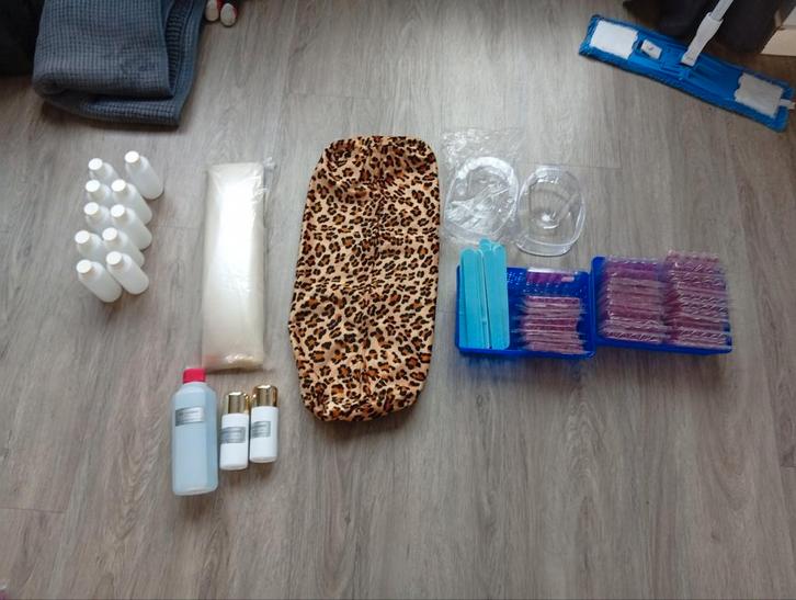 diverse nagelsalon benodigheden, Sieraden, Tassen en Uiterlijk, Uiterlijk | Cosmetica en Make-up, Nieuw, Handen en Nagels, Ophalen of Verzenden