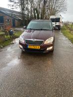 Skoda Fabia 1.2 TDI 55KW Combi 2011 Rood airco, Auto's, Skoda, Voorwielaandrijving, 450 kg, 1199 cc, Origineel Nederlands