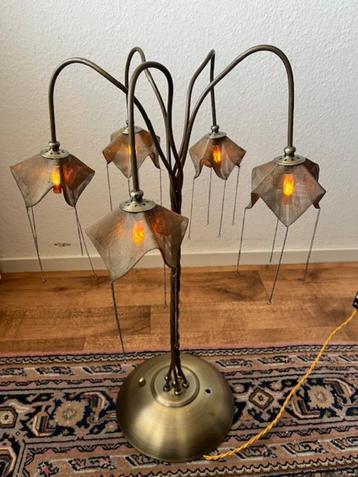 MOOIE OUDE SFEERVOLLE SCHEMERLAMP  70 CM GROOT  beschikbaar voor biedingen