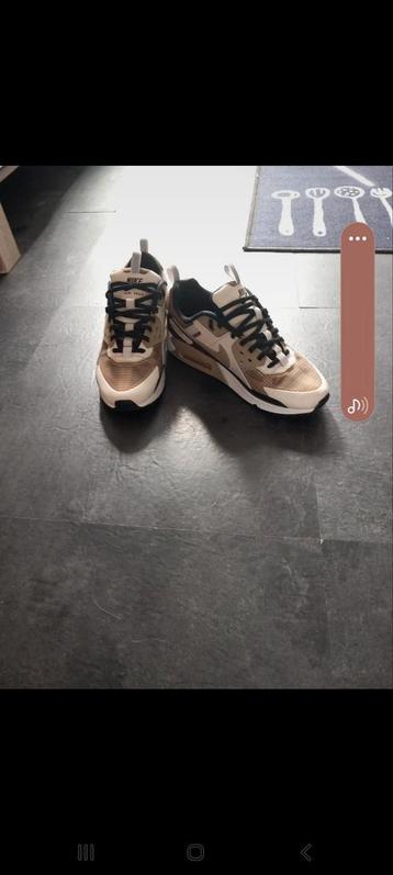 Nike air max 90 drift  beschikbaar voor biedingen