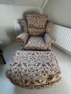 Engelse gestoffeerde fauteuil met voetenbank, Ophalen, Zo goed als nieuw, 75 tot 100 cm, 50 tot 75 cm