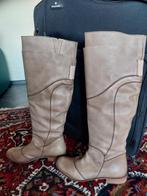 Hoge, kalfsleren laarzen maat 39, Hoge laarzen, Beige, Ophalen of Verzenden, Zo goed als nieuw