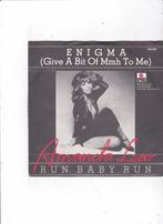 7" Single Amanda Lear - Enigma (give a bit of mmh to me), Ophalen of Verzenden, Gebruikt, 7 inch, Dance
