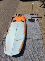 Naish Hoover 142 windfoil board incl. Foil., Watersport en Boten, Windsurfen, Ophalen, Zo goed als nieuw, Minder dan 250 cm