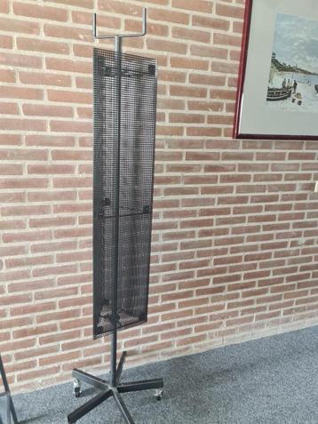 sieradenrek beschikbaar voor biedingen