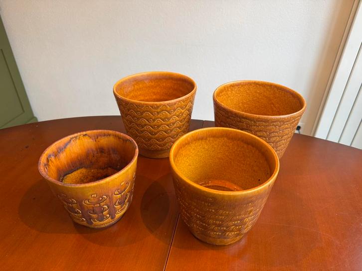 Set van 4 West Germany potten, Tuin en Terras, Bloempotten, Gebruikt, Aardewerk, Minder dan 40 cm, Minder dan 25 cm, Rond, Ophalen of Verzenden