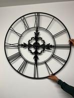 Riverdale klok, Huis en Inrichting, Ophalen, Zo goed als nieuw, Wandklok