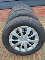 Set winterbanden met wieldoppen Opel Mokka X  215/65-16, Auto-onderdelen, Ophalen, 16 inch, Banden en Velgen, Winterbanden