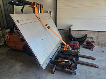 dhollandia dhlm.10 Laadklep lift  beschikbaar voor biedingen