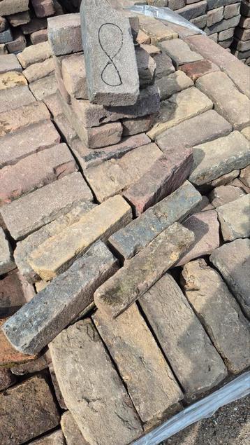 ✅️🧱HELE MOOIE OUDE WAALFORMAAT KLINKERS. GENUANCEERD  beschikbaar voor biedingen
