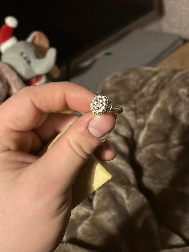 2 Rozet Ringen: Platina & 18K Goud, Sieraden, Tassen en Uiterlijk, Ringen, Gebruikt, Dame, Kleiner dan 17, Goud, Met edelsteen