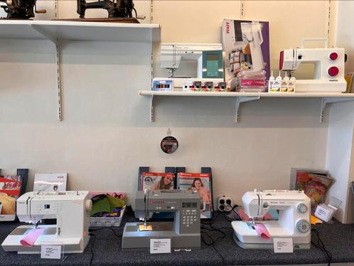 Verkoop en reparatie alle merken naai en overlockmachines., Hobby en Vrije tijd, Naaimachines en Toebehoren, Nieuw, Lockmachine