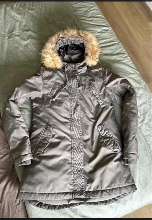Moscow jas maat M, Kleding | Dames, Jassen | Winter, Gedragen, Maat 38/40 (M), Grijs, Ophalen of Verzenden