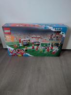 Lego voetbal stadion 40634 - Nieuw in ongeopende doos, Ophalen of Verzenden, Nieuw, Complete set, Lego